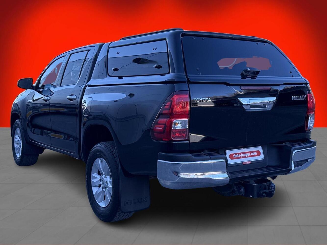 Toyota Hilux vaihtoauto