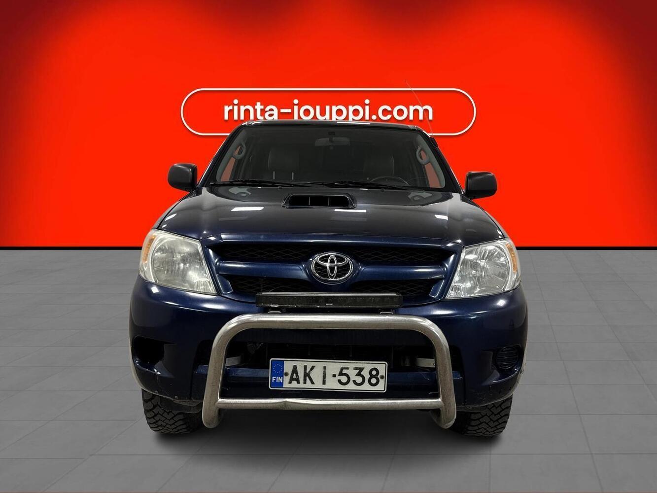 Toyota Hilux vaihtoauto