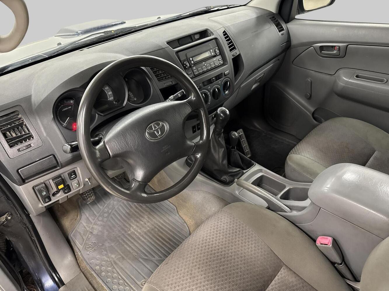 Toyota Hilux vaihtoauto