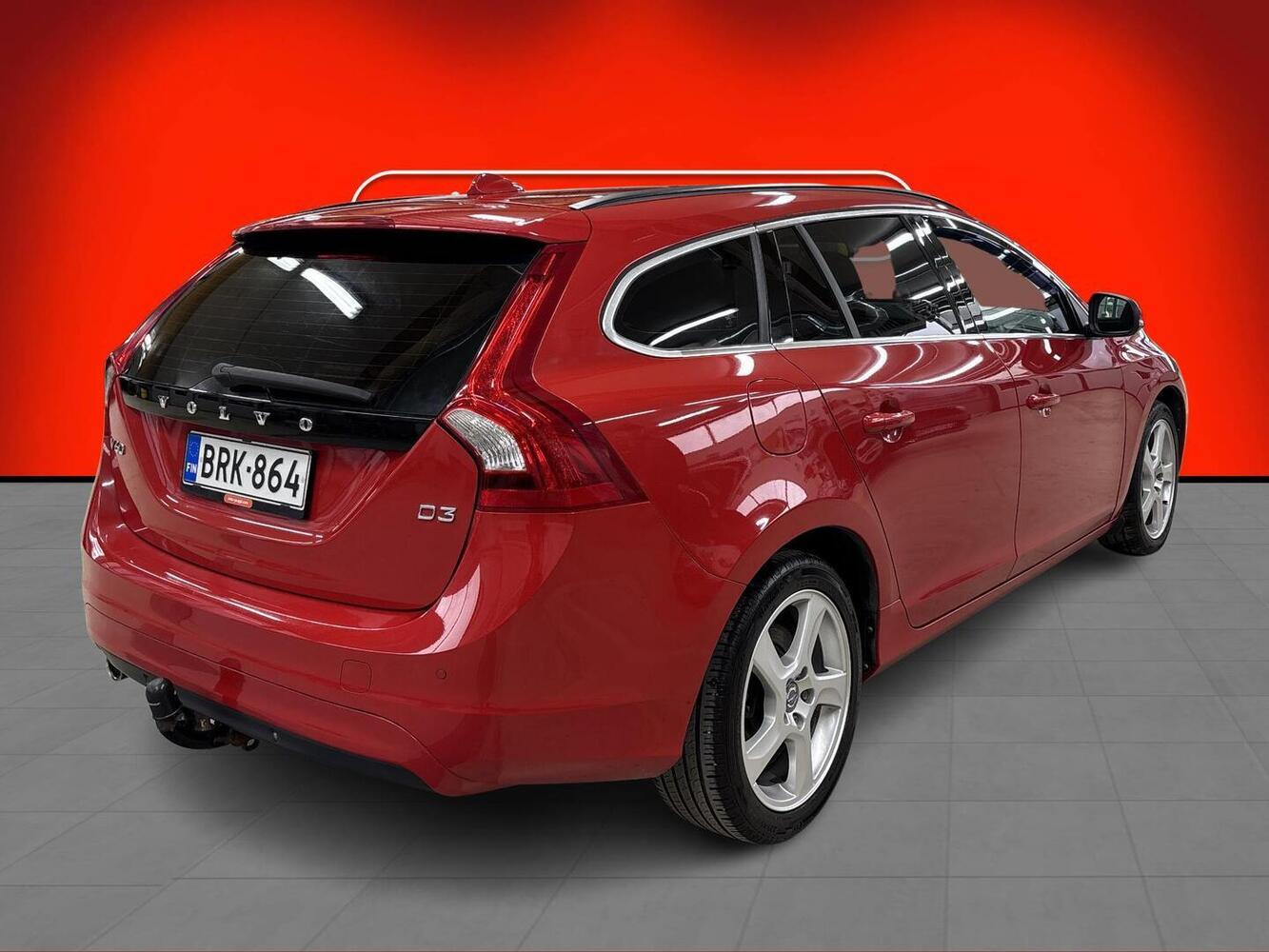 Volvo V60 vaihtoauto