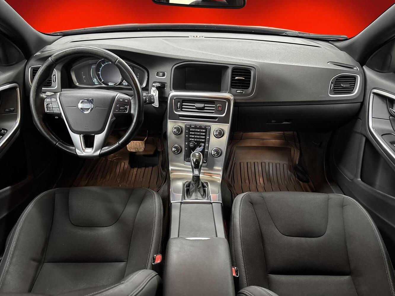Volvo V60 vaihtoauto