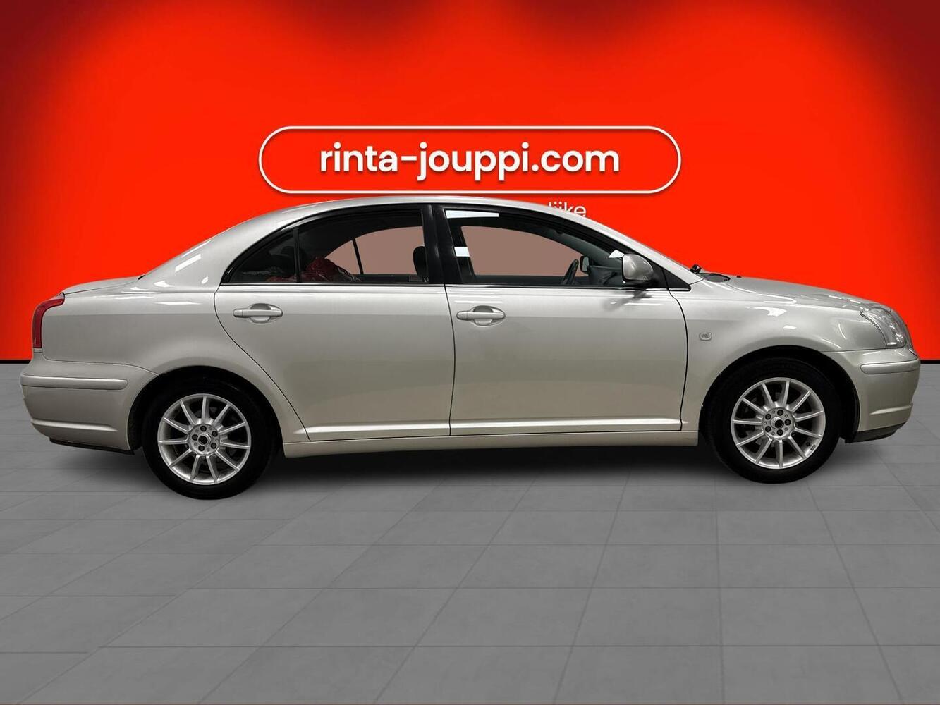 Toyota Avensis vaihtoauto
