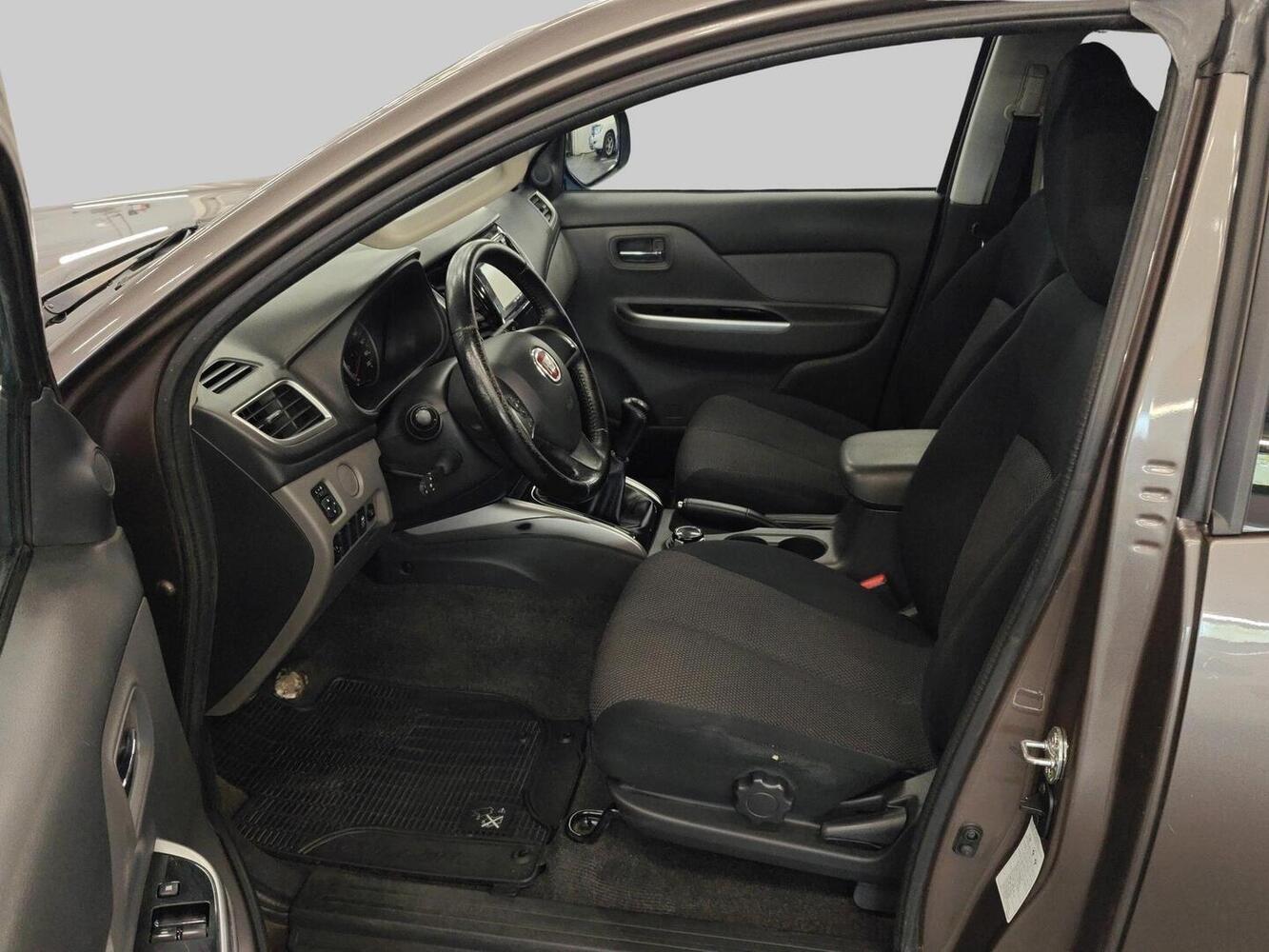Fiat Fullback vaihtoauto
