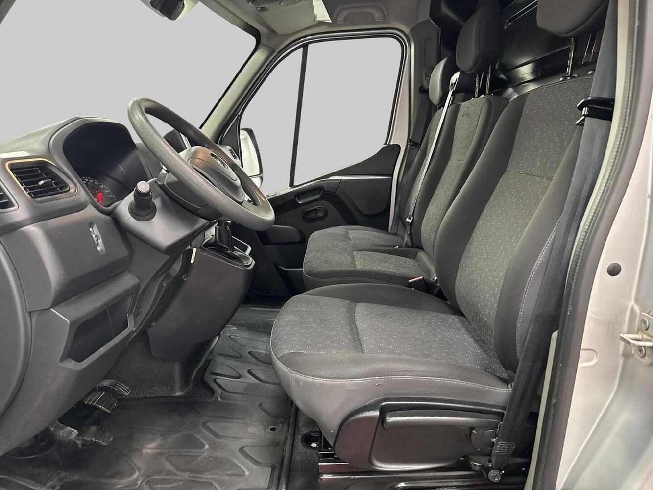 Opel Movano vaihtoauto