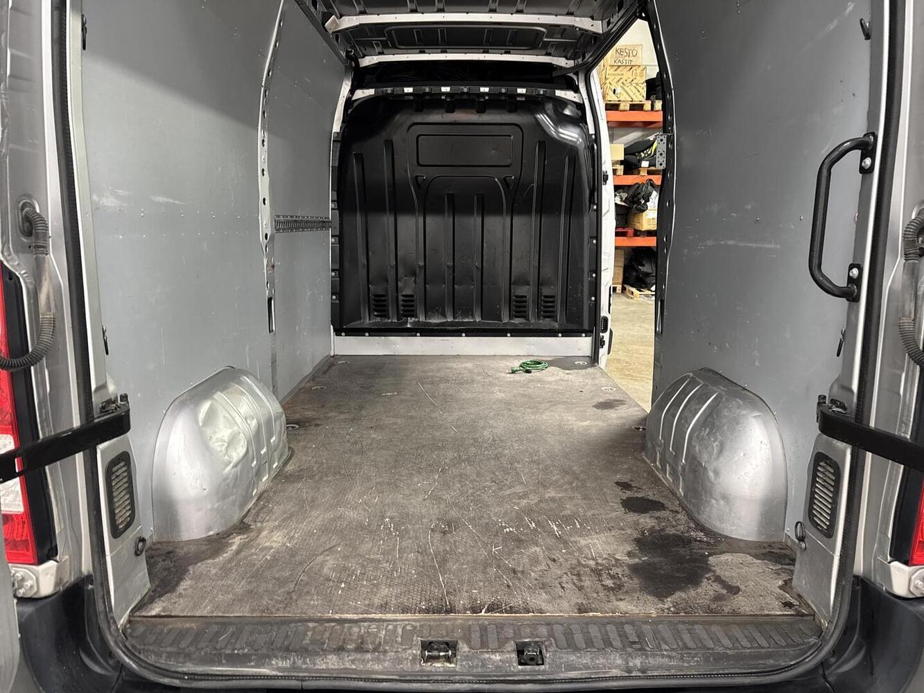 Opel Movano vaihtoauto