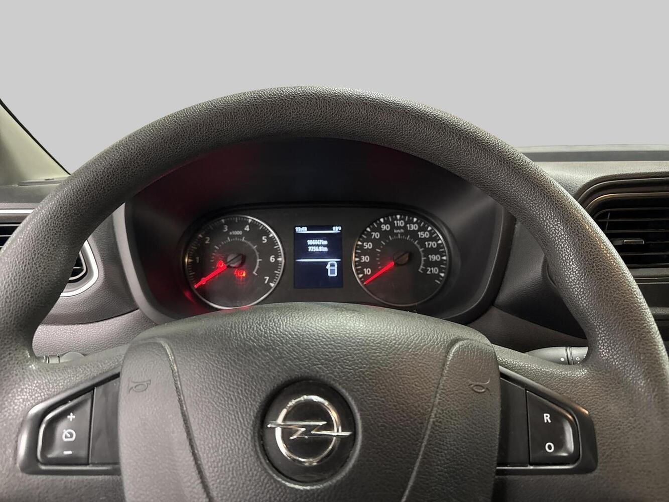 Opel Movano vaihtoauto