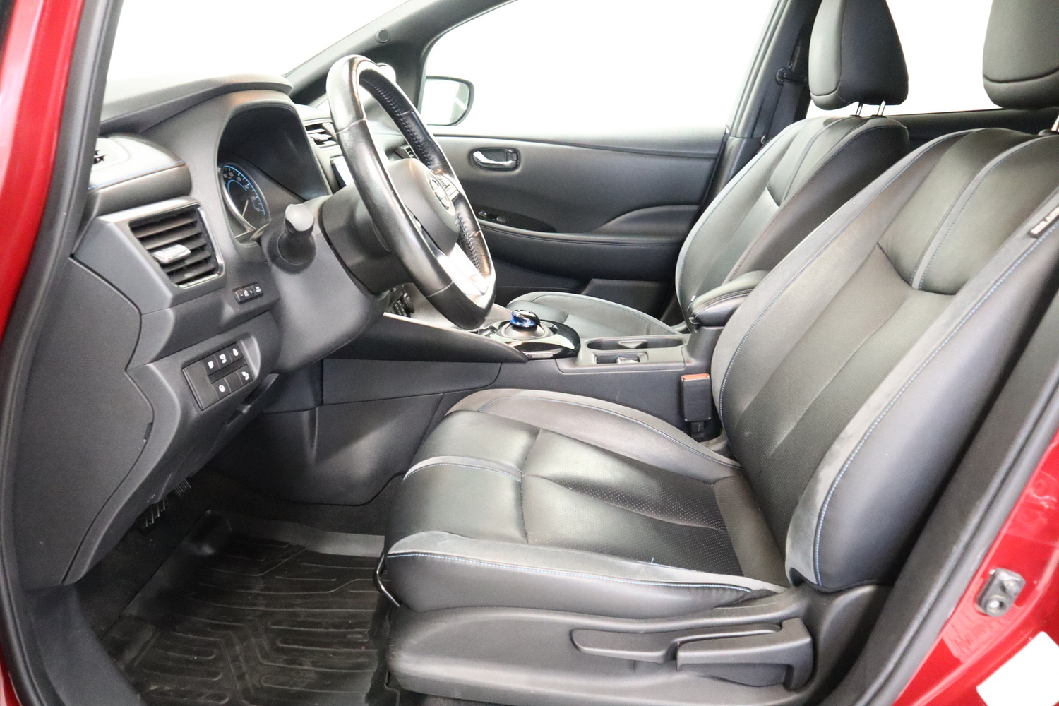 Nissan Leaf vaihtoauto