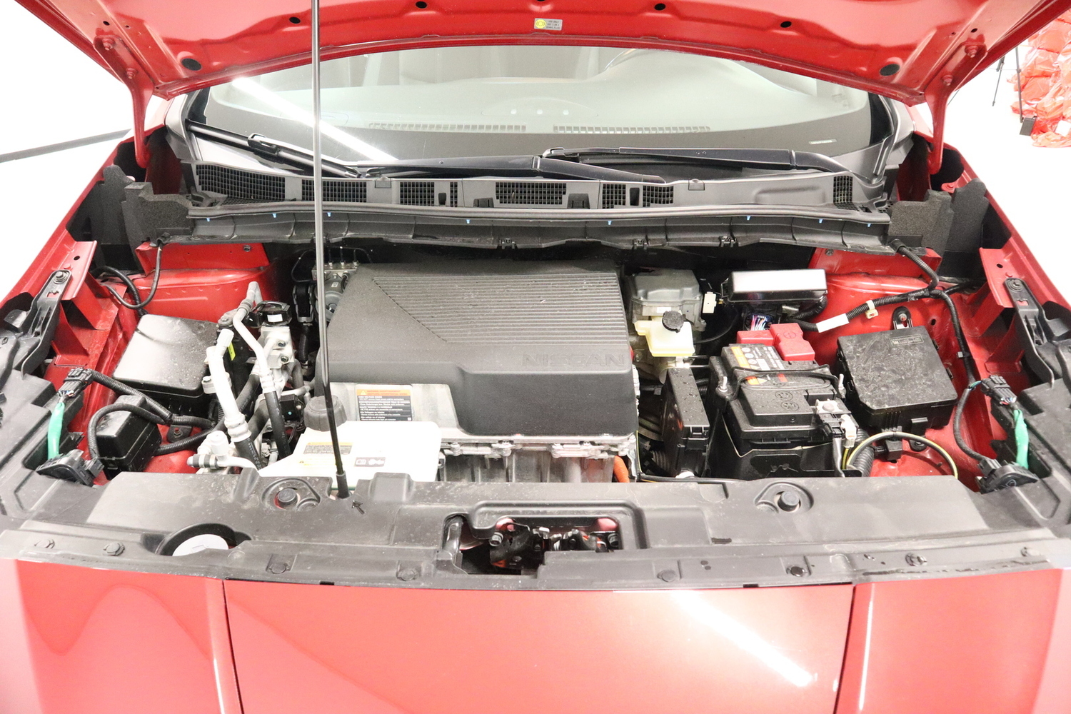 Nissan Leaf vaihtoauto