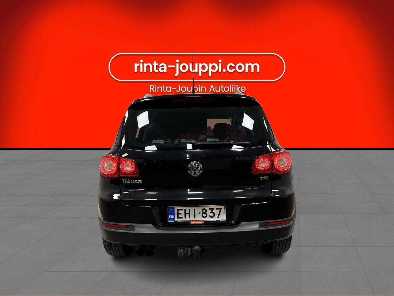 Volkswagen Tiguan vaihtoauto