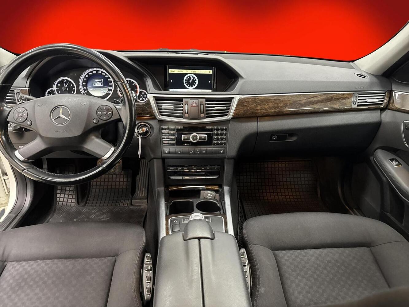 Mercedes-Benz E vaihtoauto