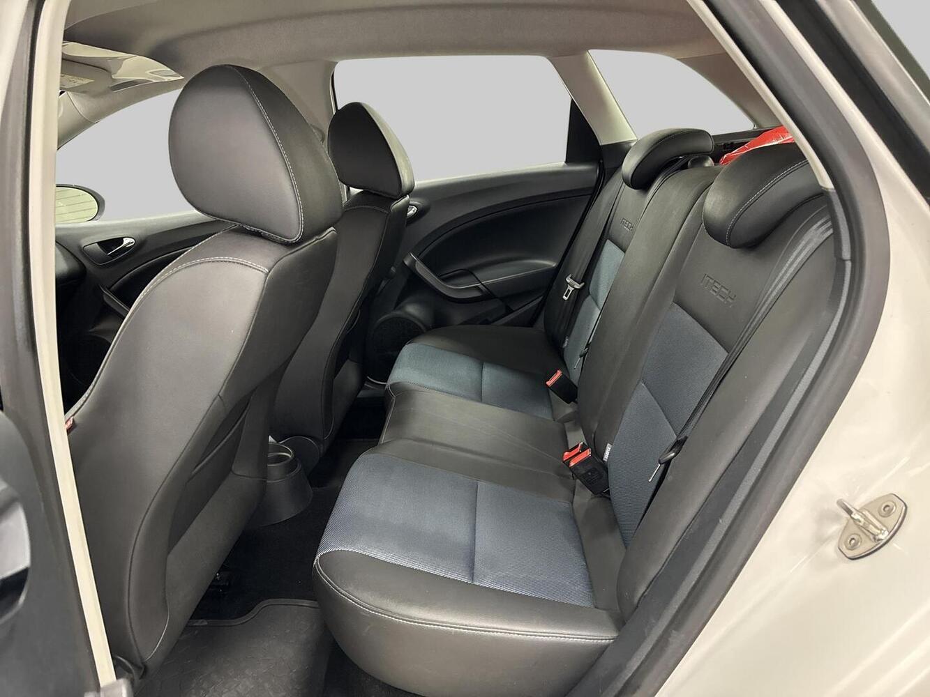 SEAT Ibiza ST vaihtoauto
