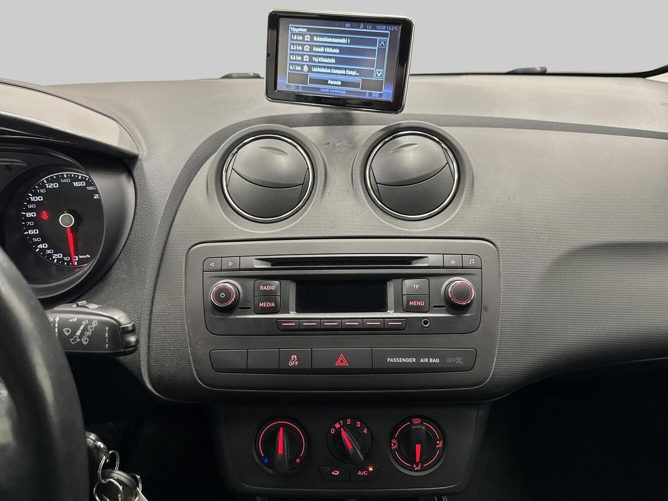 SEAT Ibiza ST vaihtoauto