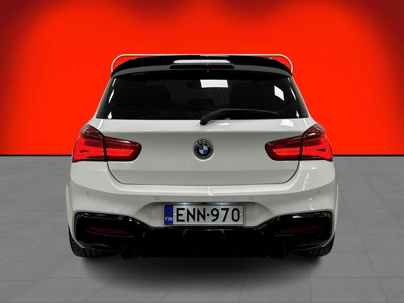 BMW M135i vaihtoauto