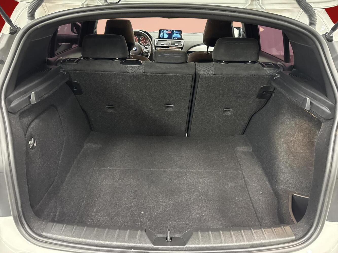 BMW M135i vaihtoauto