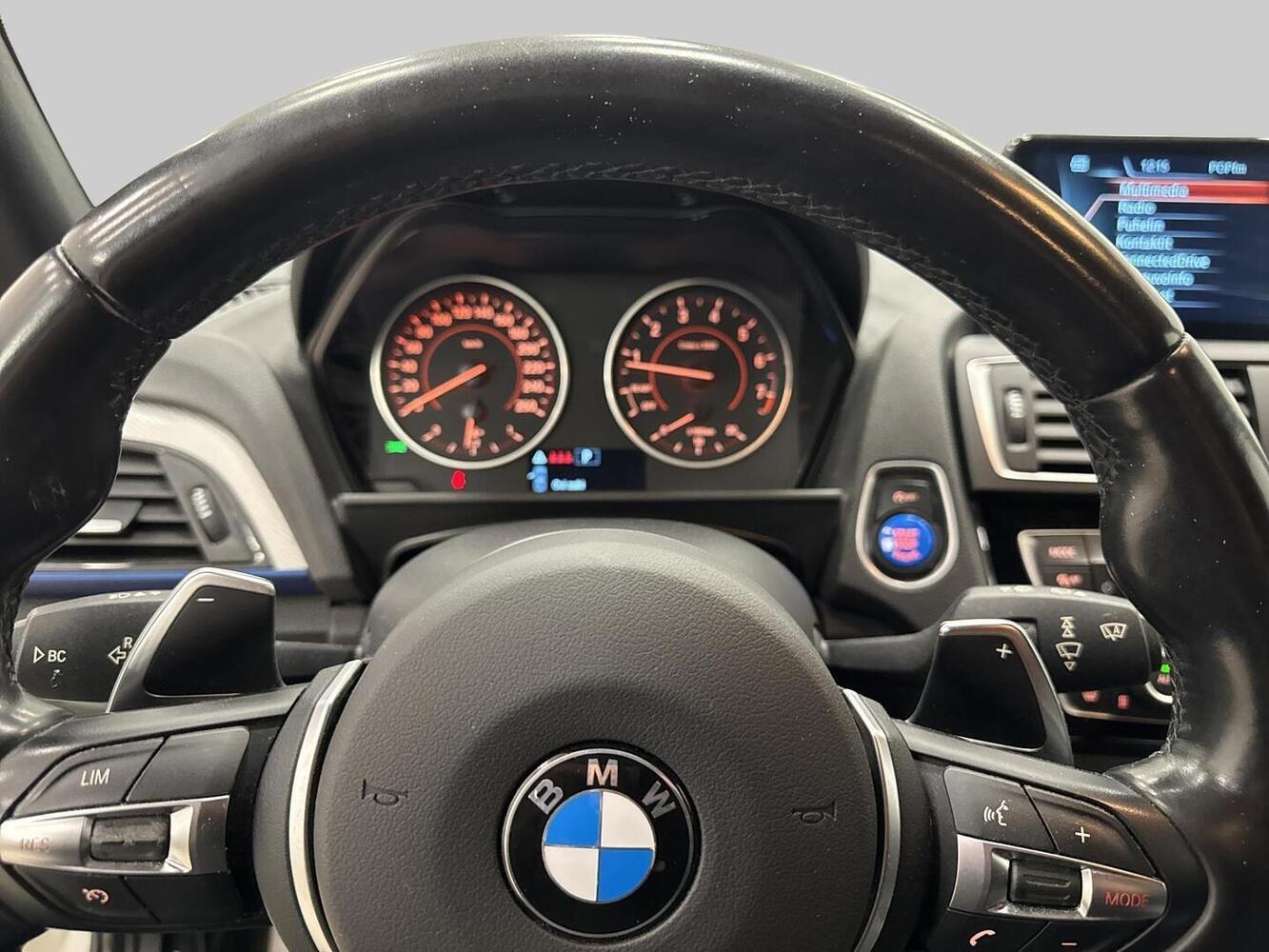 BMW M135i vaihtoauto