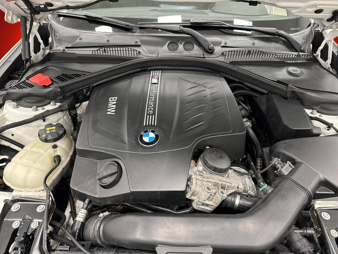 BMW M135i vaihtoauto