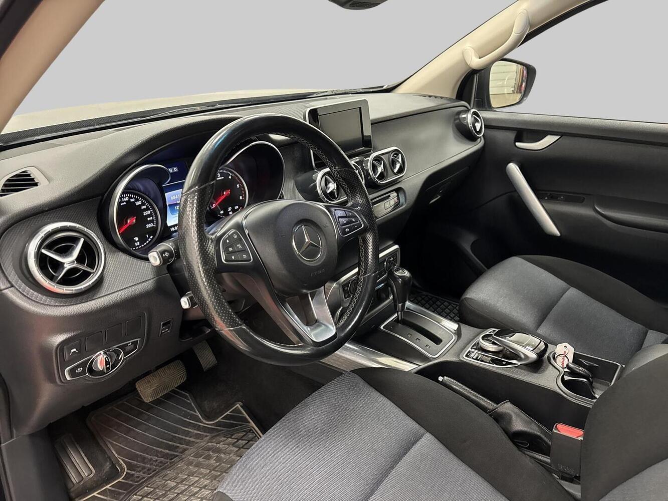 Mercedes-Benz X vaihtoauto