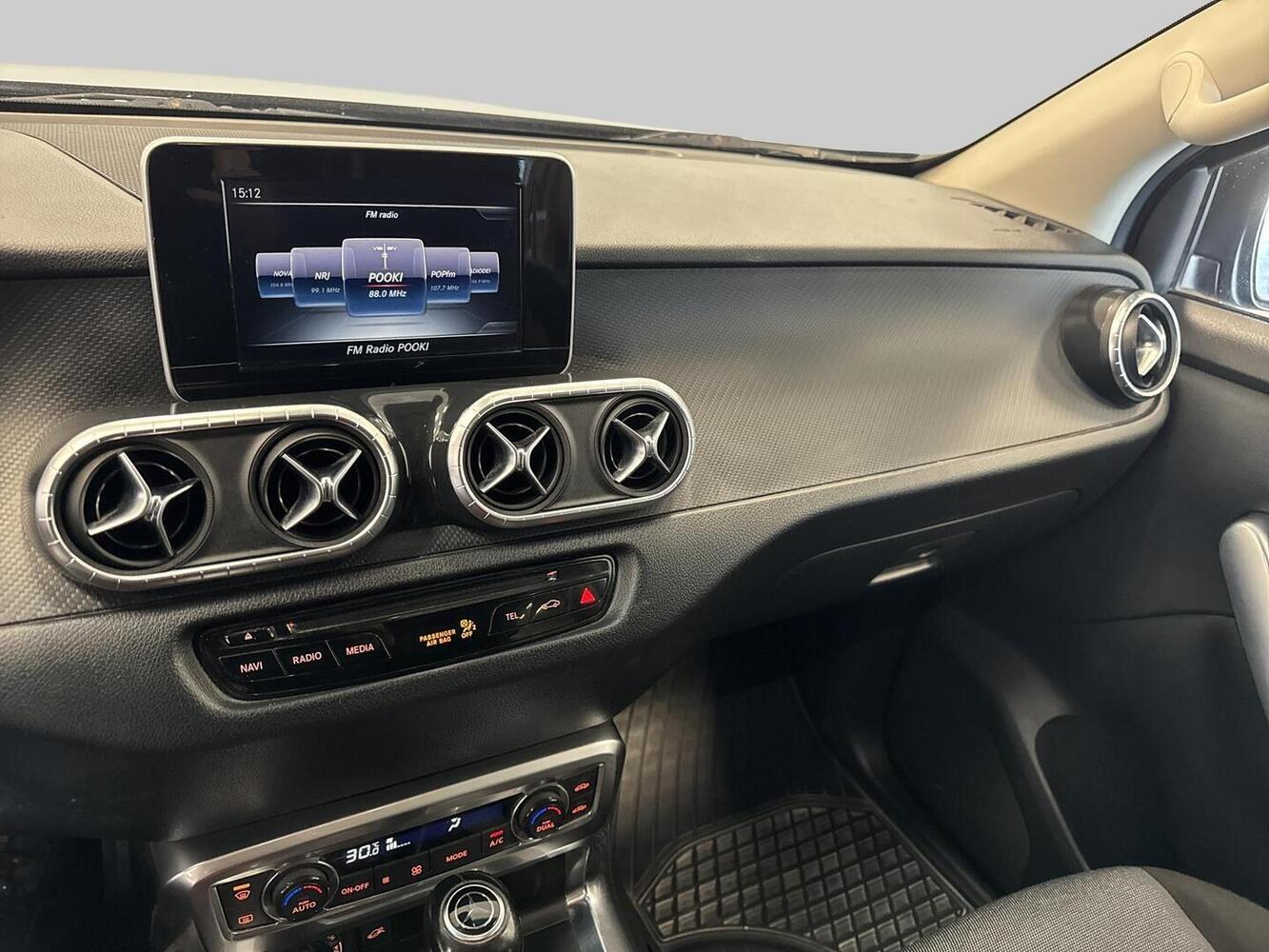 Mercedes-Benz X vaihtoauto