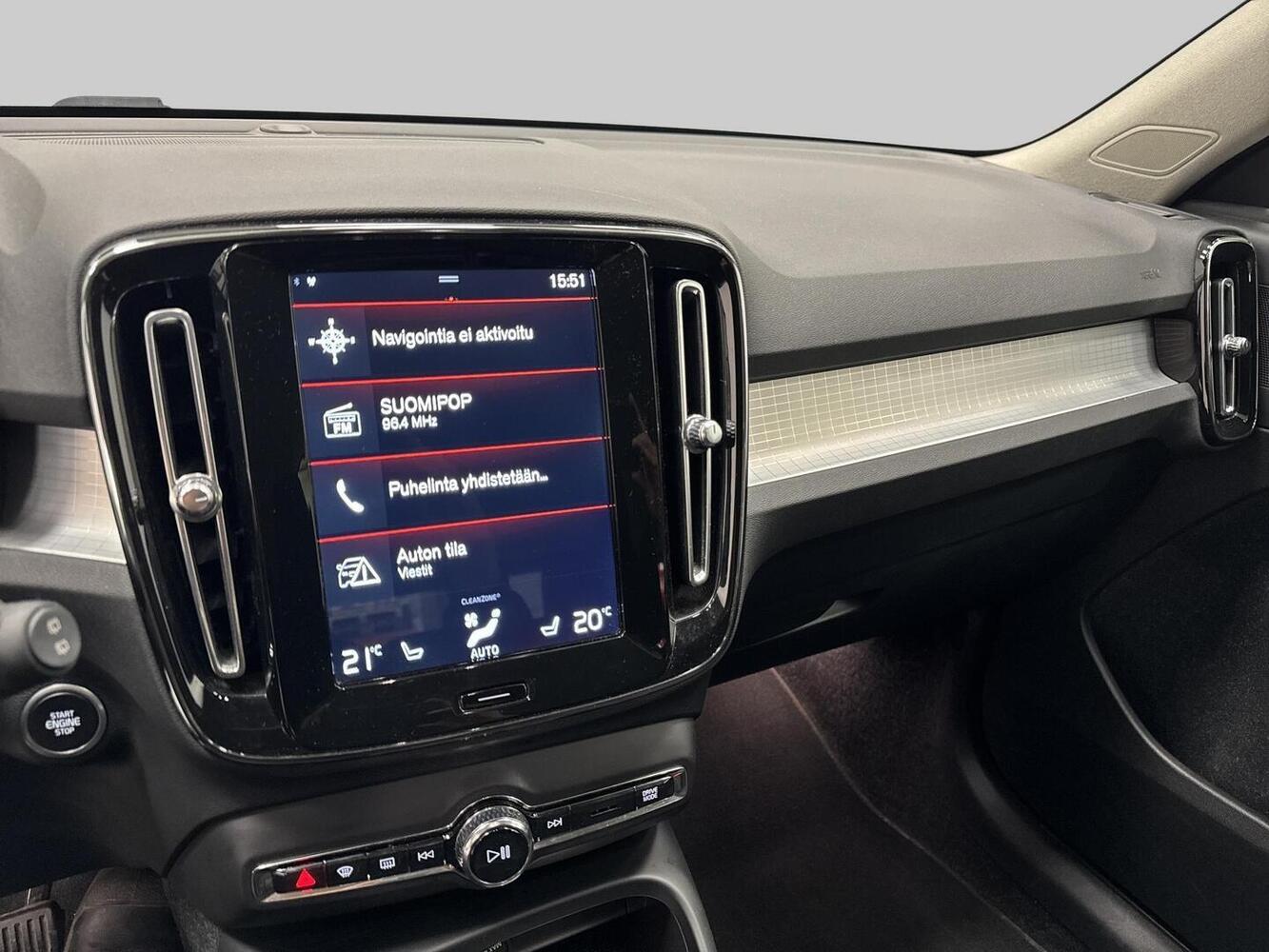 Volvo XC40 vaihtoauto