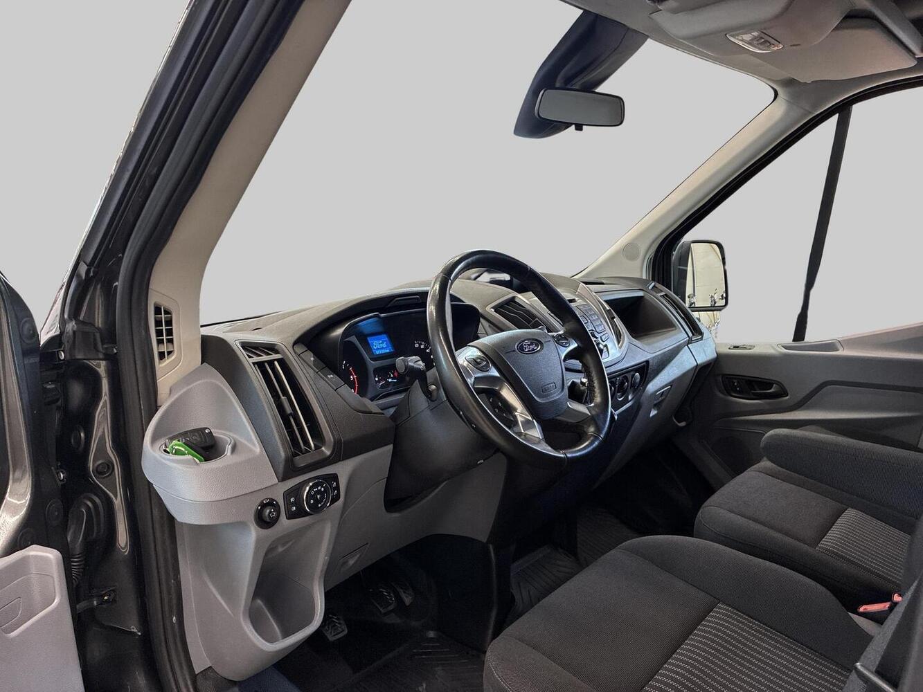 Ford Transit vaihtoauto