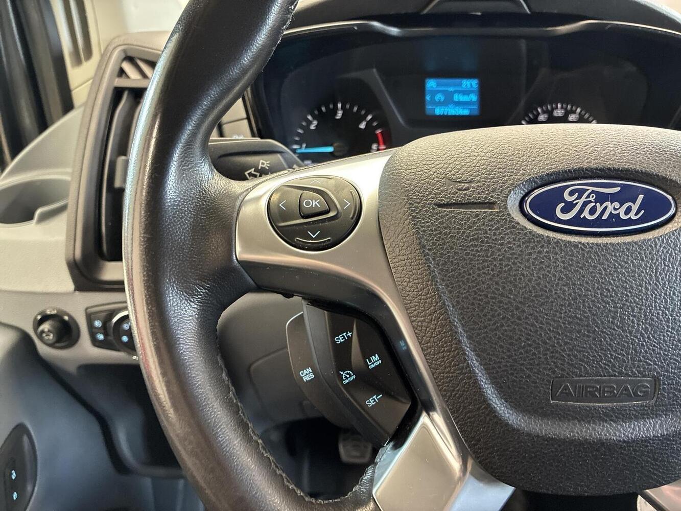 Ford Transit vaihtoauto