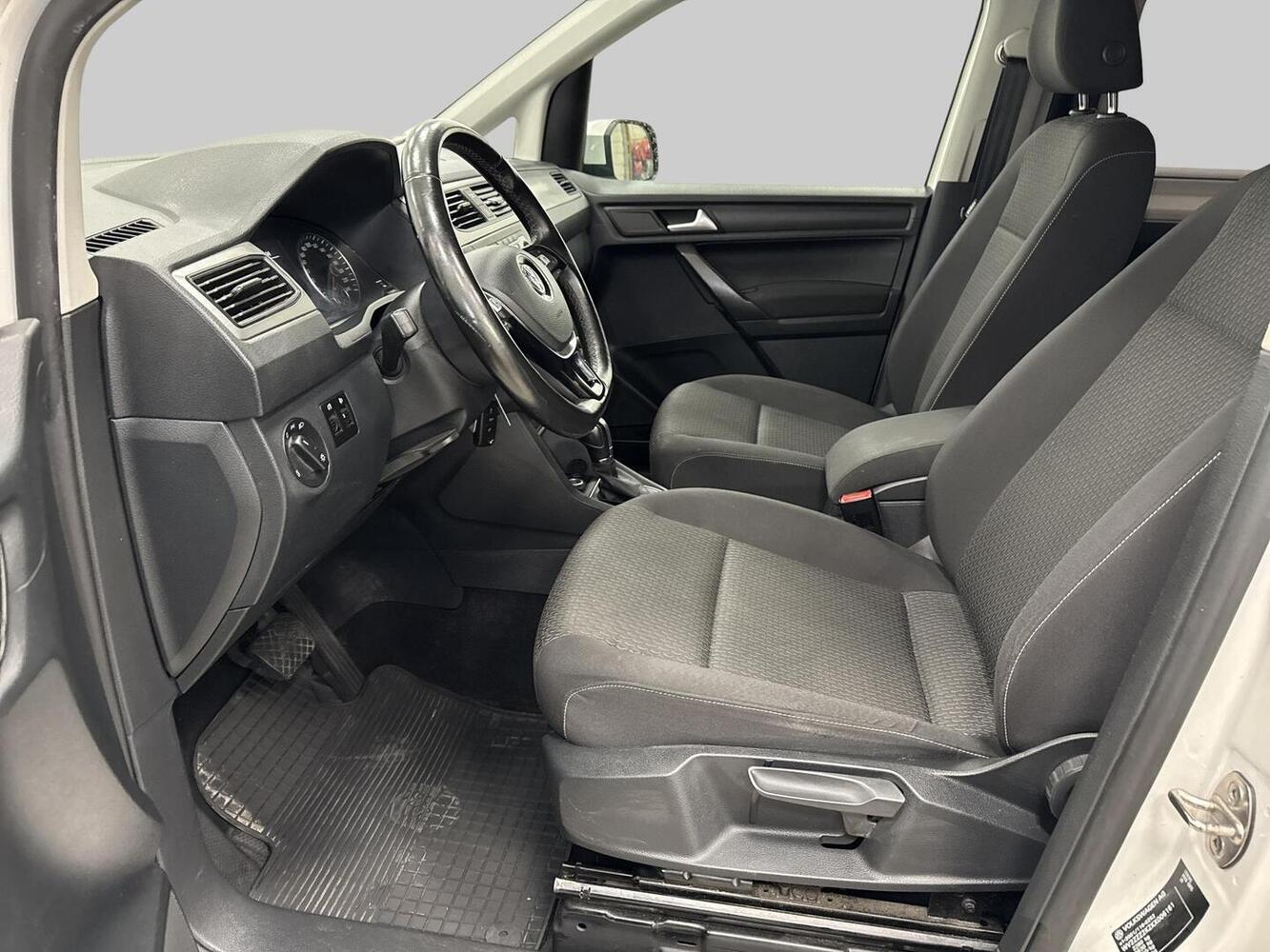Volkswagen Caddy Maxi vaihtoauto