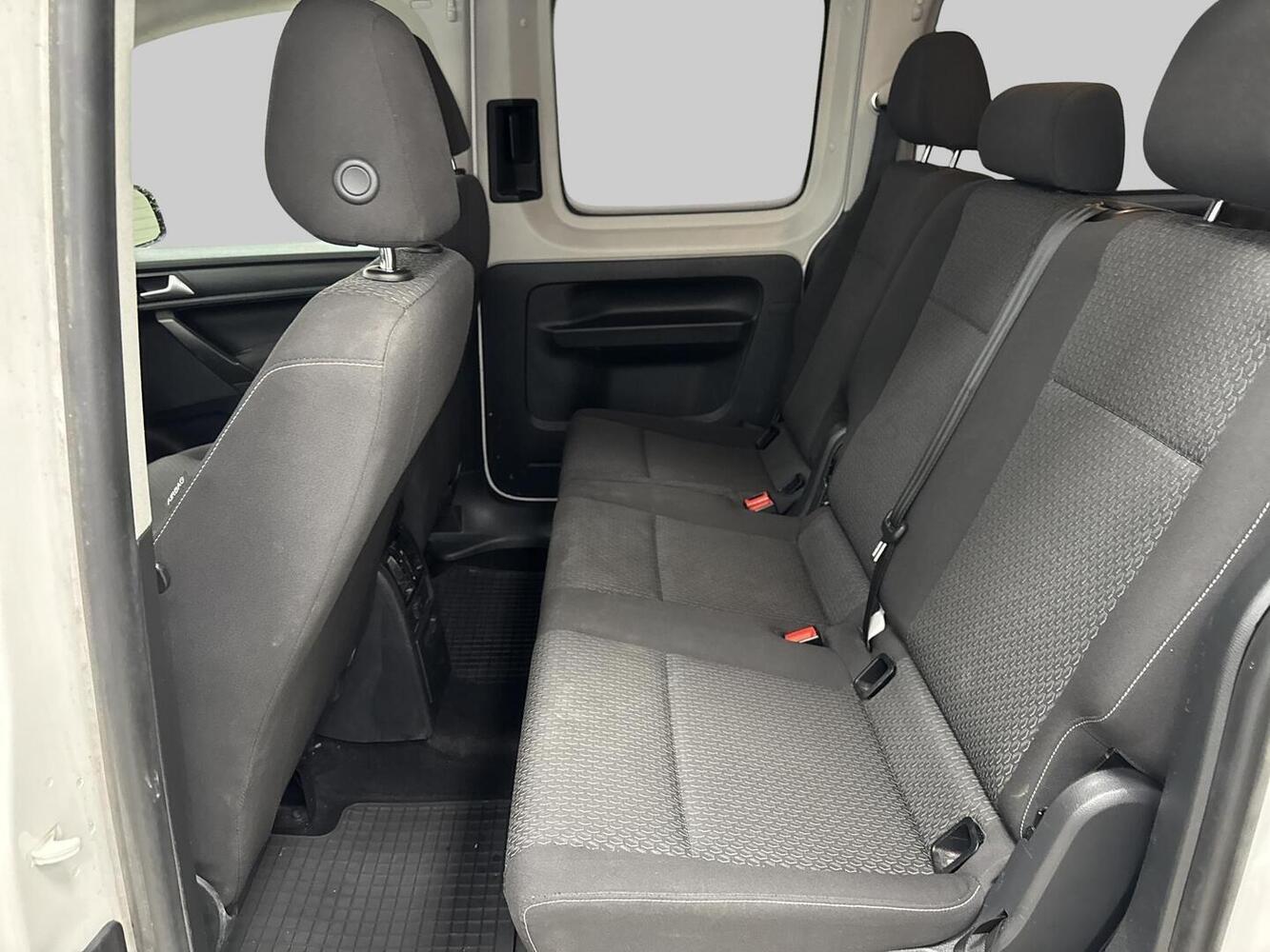 Volkswagen Caddy Maxi vaihtoauto