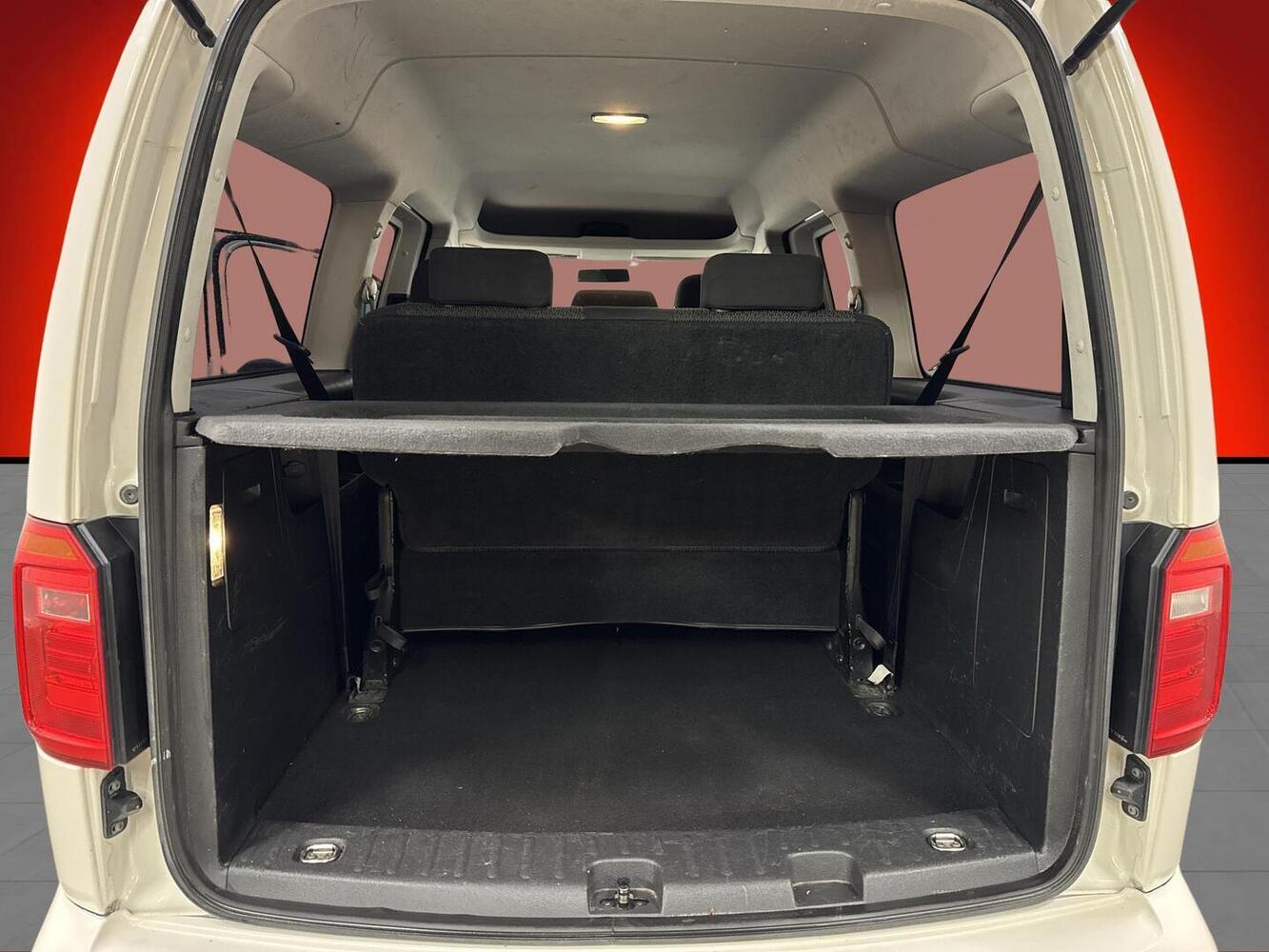 Volkswagen Caddy Maxi vaihtoauto