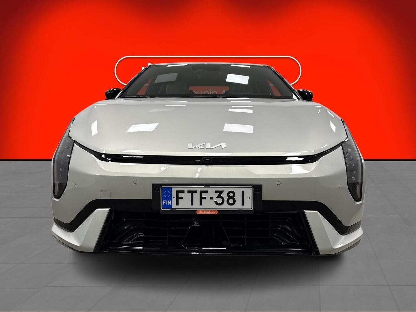 Kia EV4 vaihtoauto