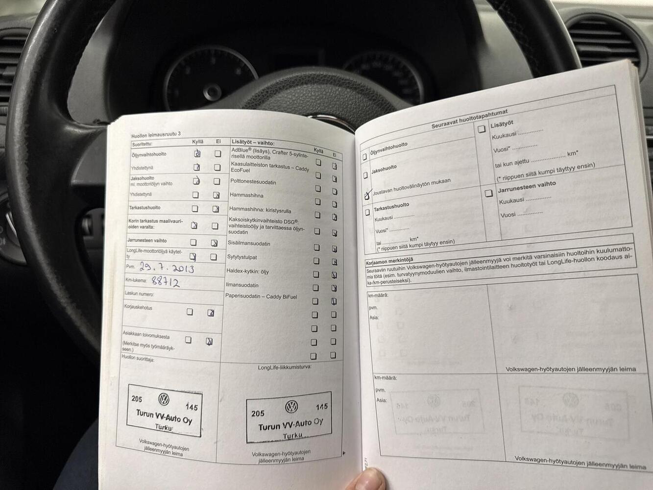 Volkswagen Caddy Maxi vaihtoauto