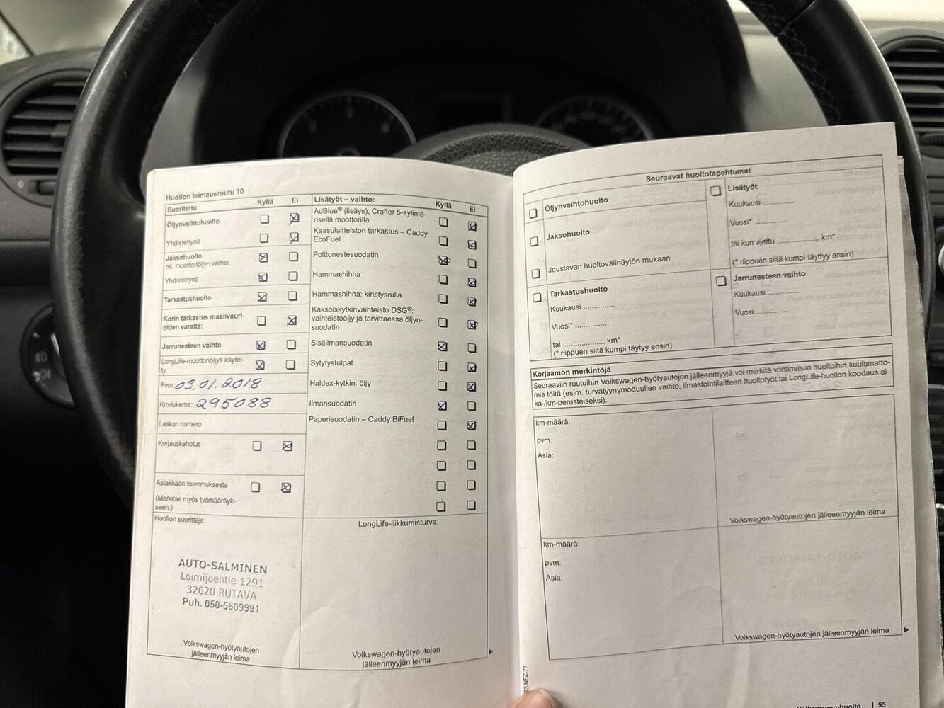 Volkswagen Caddy Maxi vaihtoauto