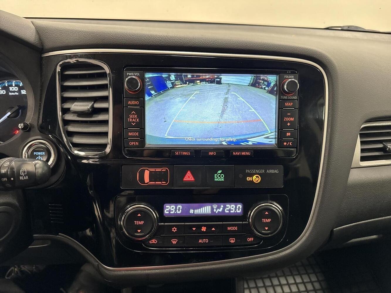 Mitsubishi Outlander PHEV vaihtoauto
