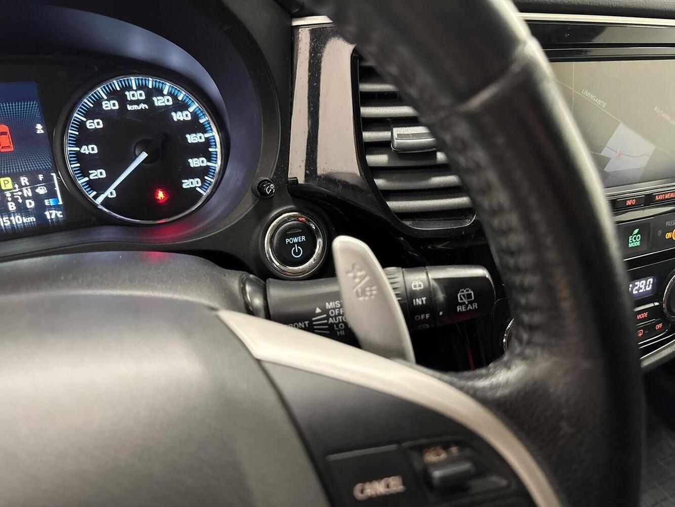 Mitsubishi Outlander PHEV vaihtoauto