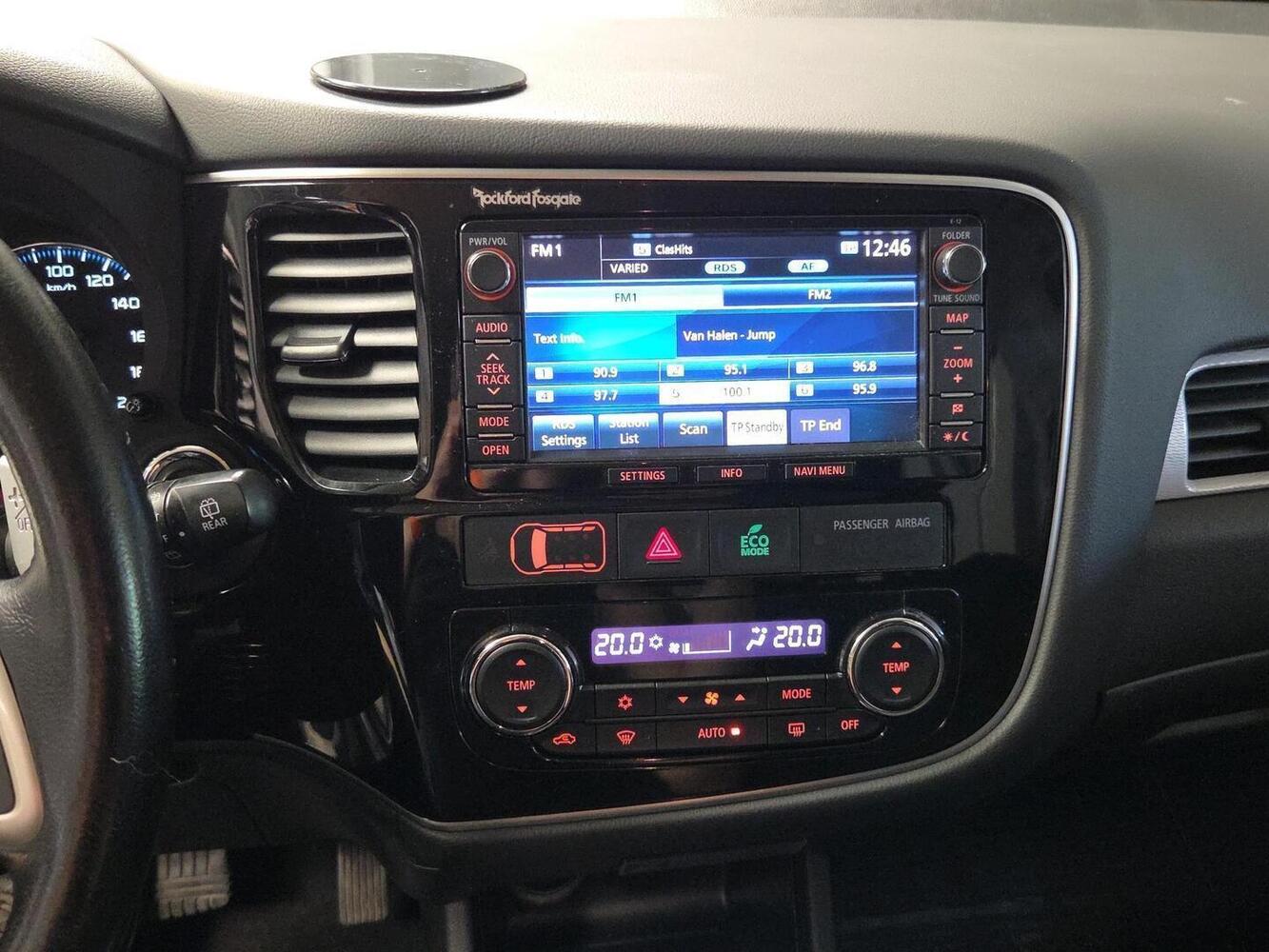 Mitsubishi Outlander PHEV vaihtoauto