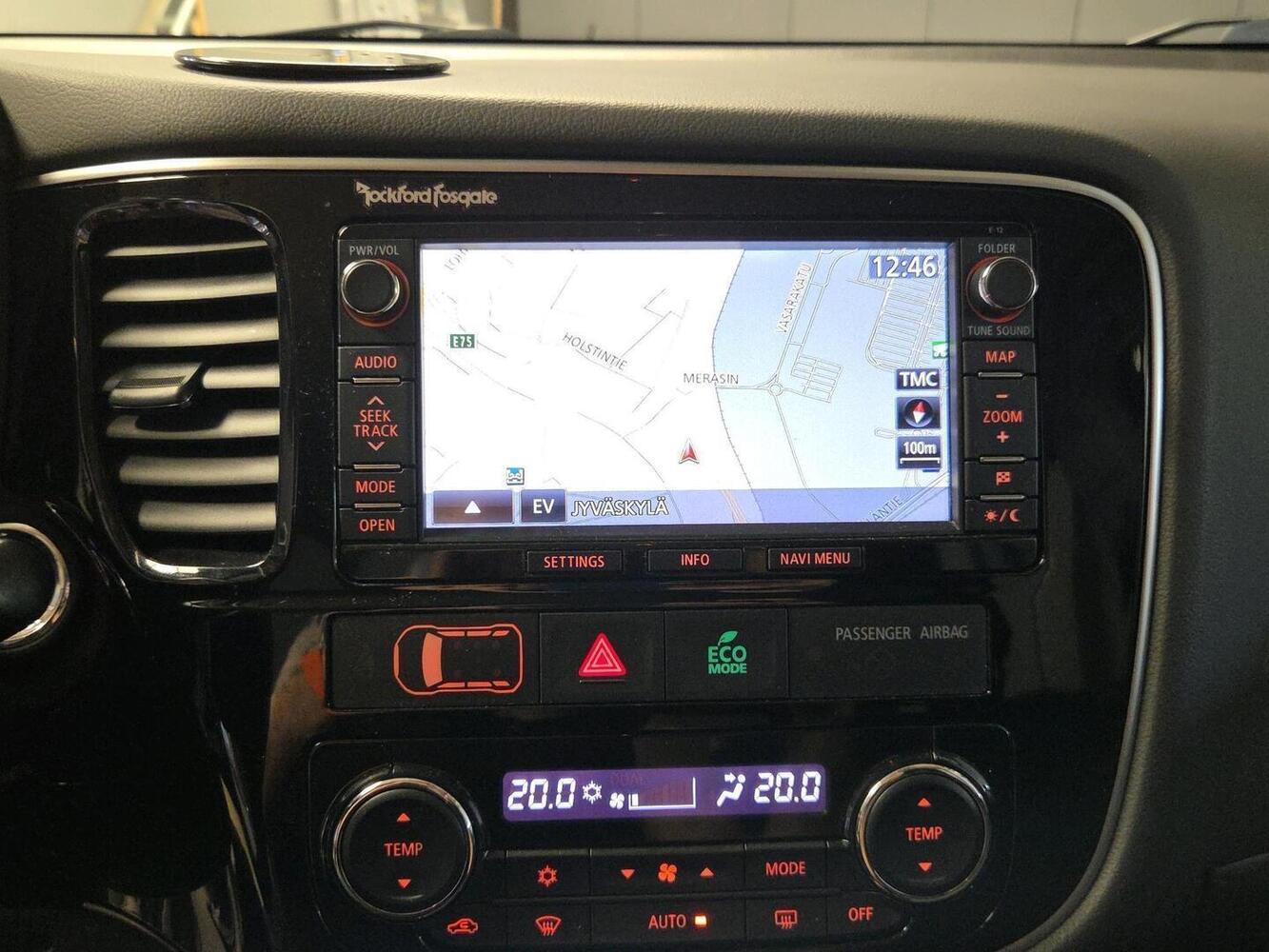 Mitsubishi Outlander PHEV vaihtoauto
