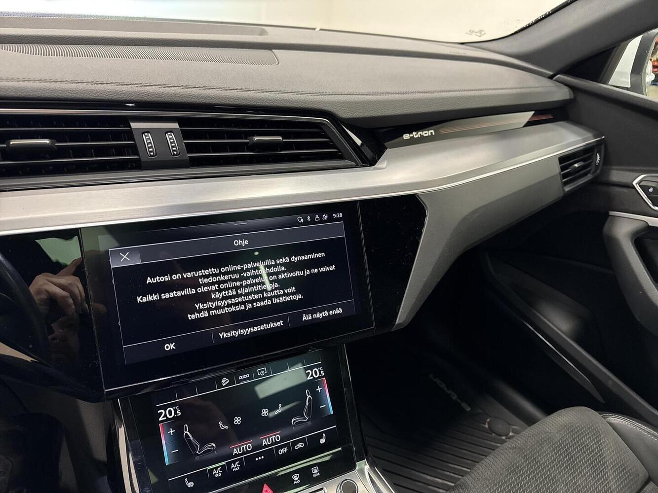 Audi e-tron vaihtoauto