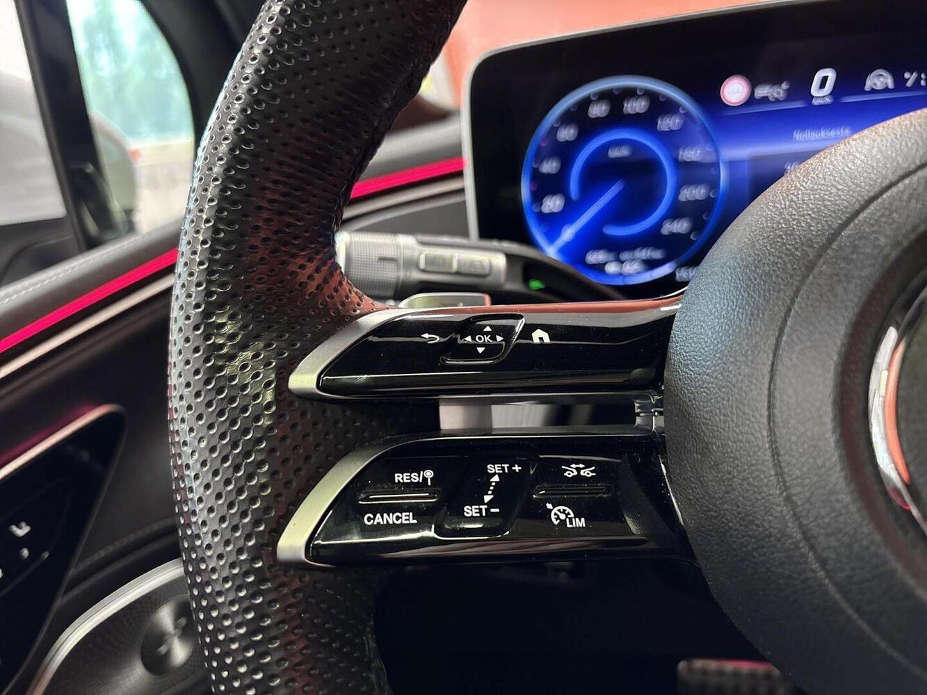 Mercedes-Benz EQS vaihtoauto
