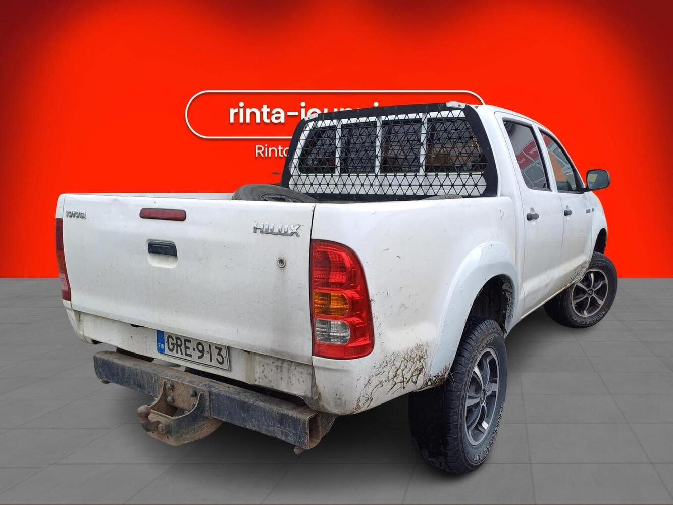 Toyota Hilux vaihtoauto