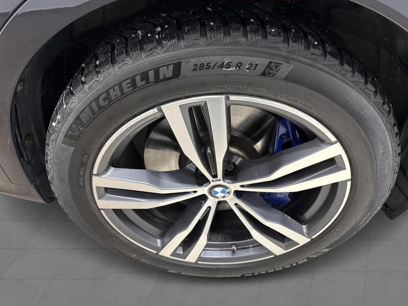 BMW X7 vaihtoauto