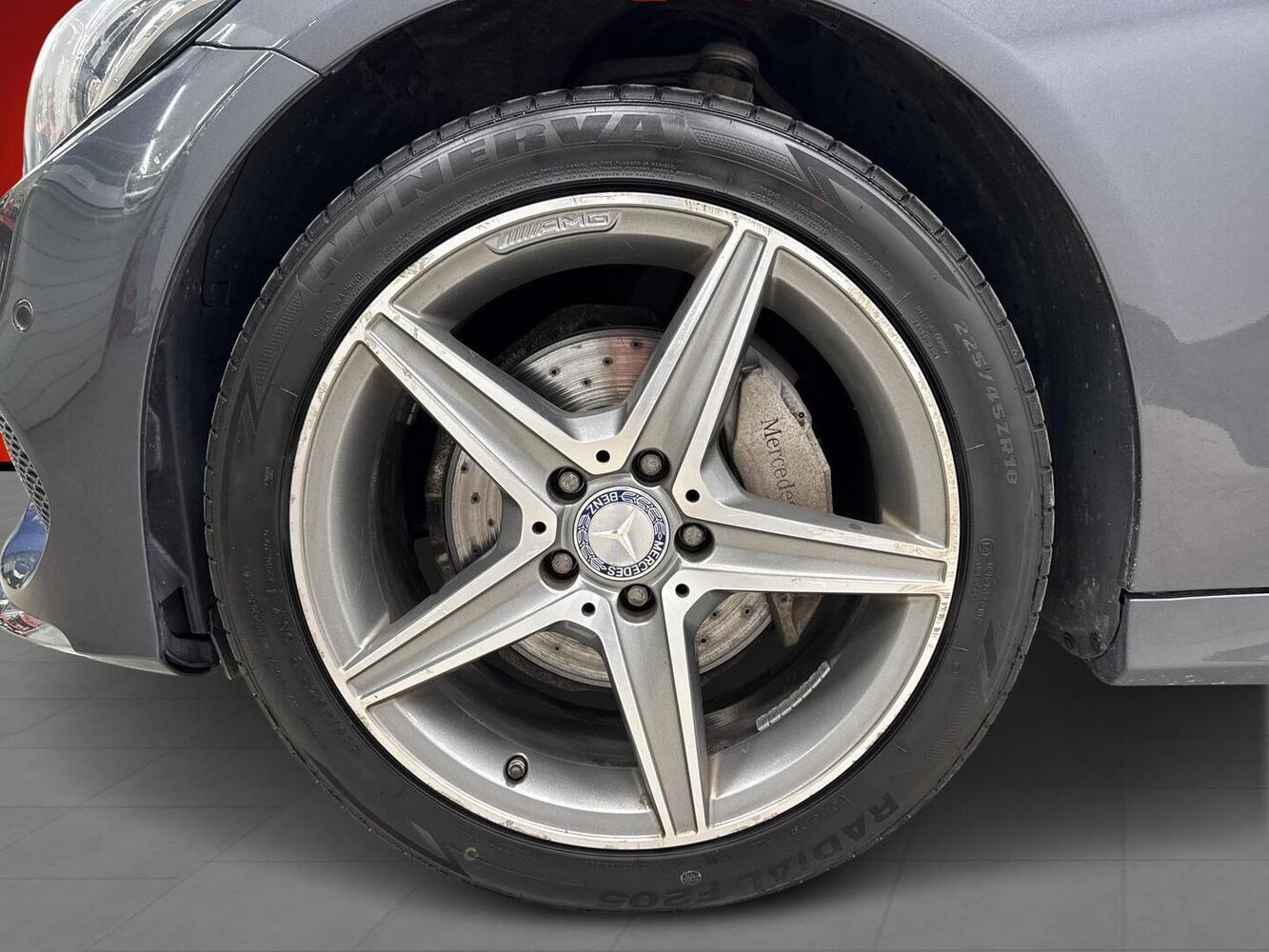 Mercedes-Benz C vaihtoauto