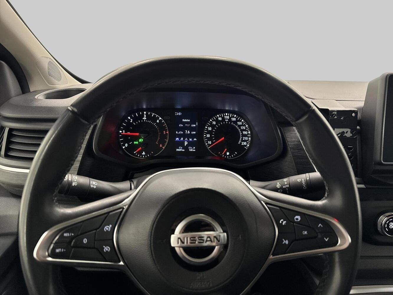 Nissan Primastar vaihtoauto