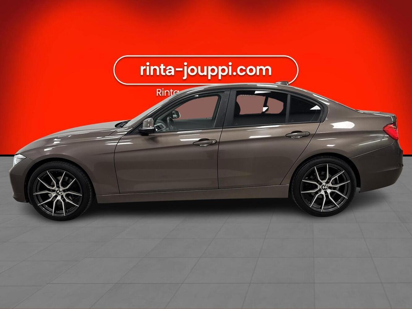 BMW 320 vaihtoauto