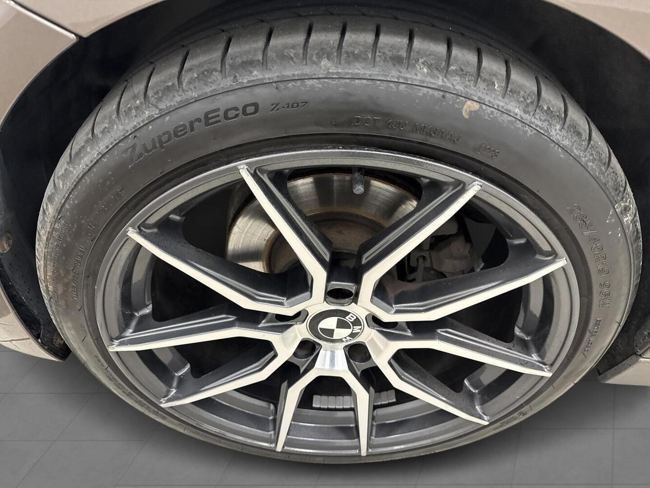 BMW 320 vaihtoauto