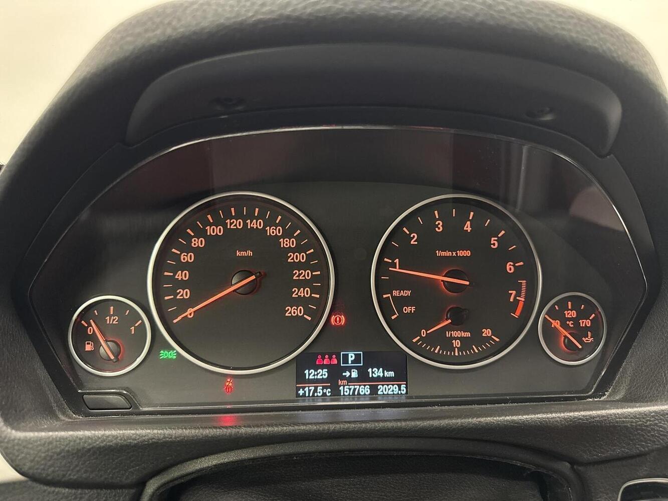 BMW 320 vaihtoauto