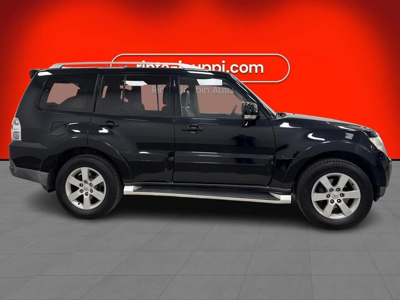 Mitsubishi Pajero vaihtoauto