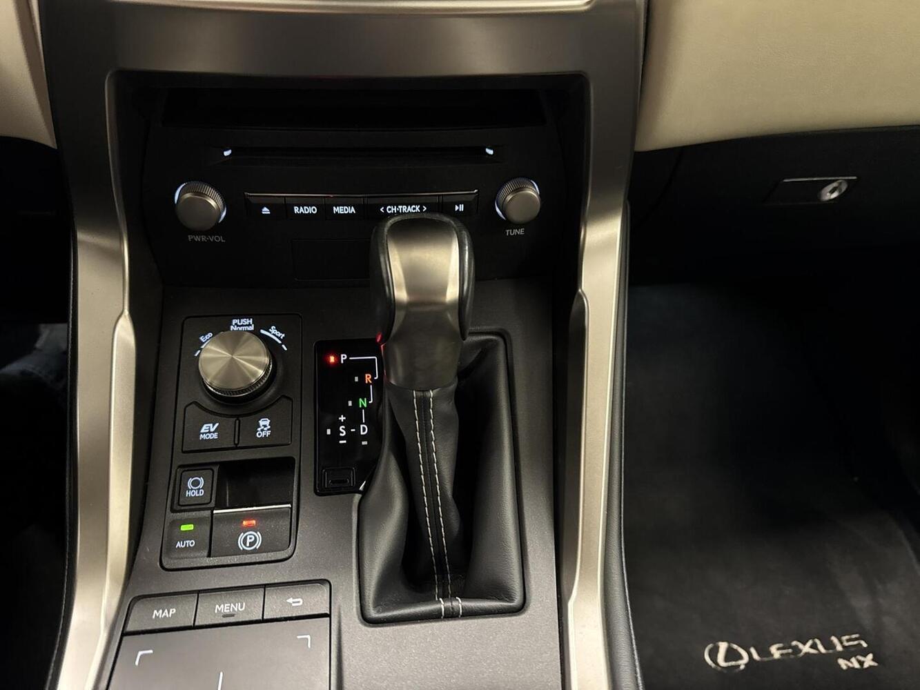 Lexus NX vaihtoauto