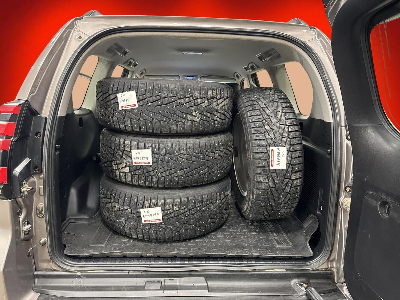 Toyota Land Cruiser vaihtoauto