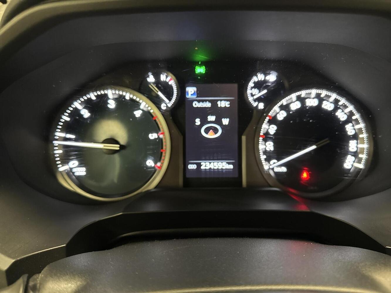 Toyota Land Cruiser vaihtoauto