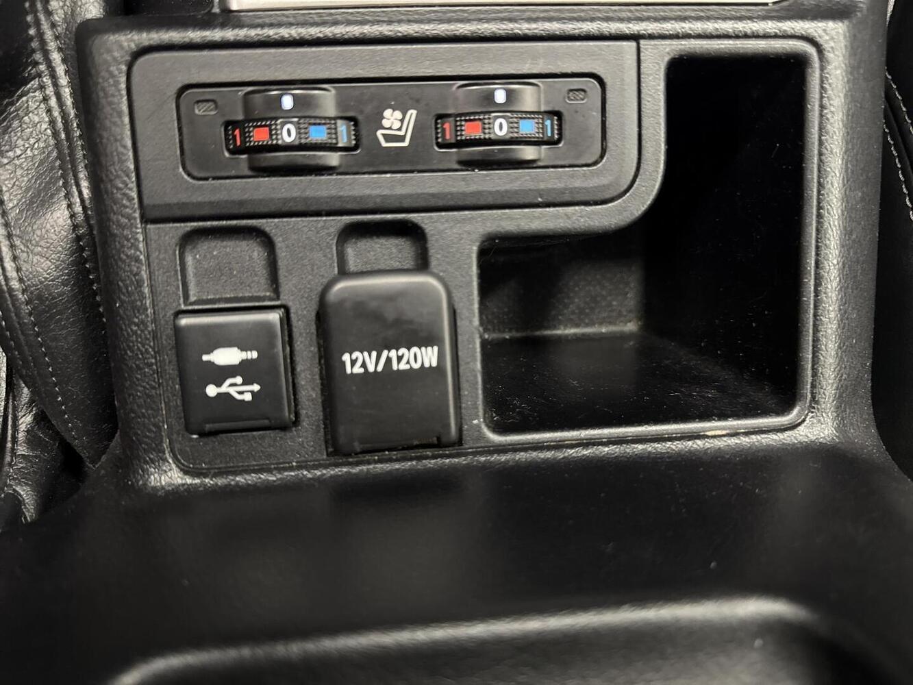 Toyota Land Cruiser vaihtoauto