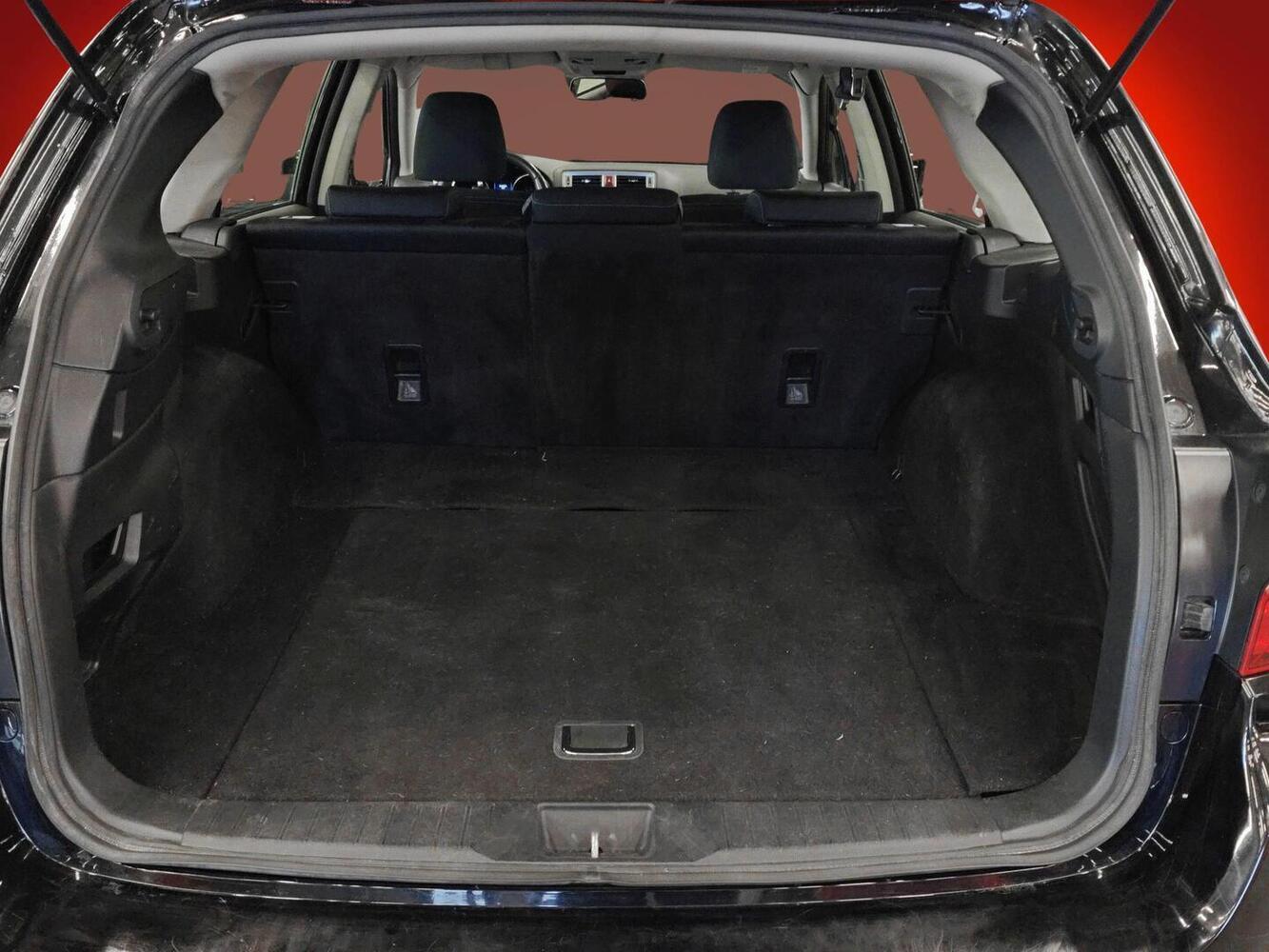 Subaru Outback vaihtoauto